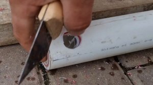 сажаю луковичные теперь только так, ровные красивые рядки вам обеспечены с самодельным маркером из