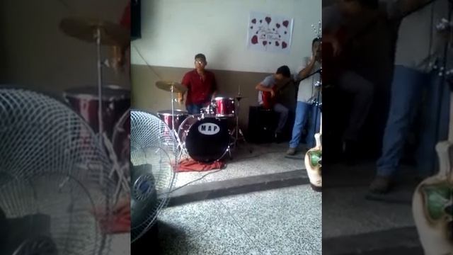 BATERIA CATIA LA MAR смотреть онлайн