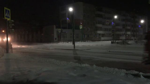 2023-12-18 Ишимское САХ - ночнвя уборка снега смотреть онлайн