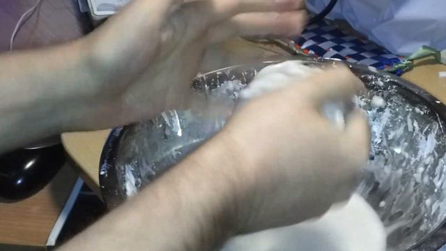 Домашние эксперименты с неньютоновской жидкостью #3 смотреть онлайн