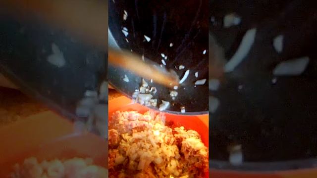 Как сделать говяжьи тефтельки?