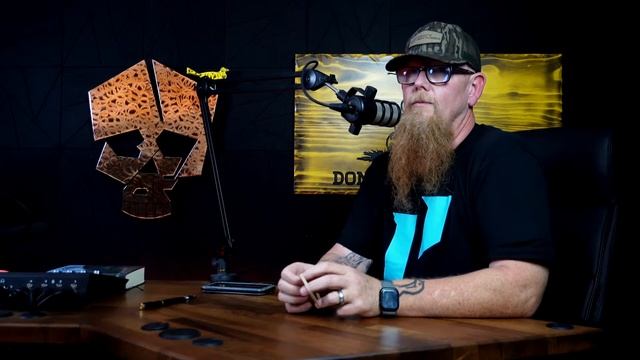 Robbers On The Trail смотреть онлайн