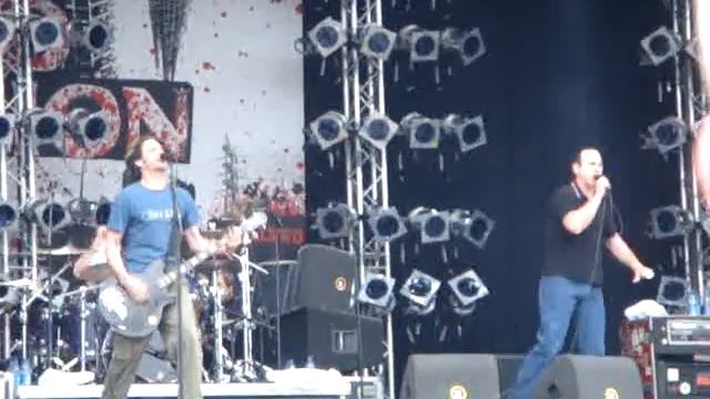 Pinkpop 2008 - Day 2 -  Bad Religion [1/2]
