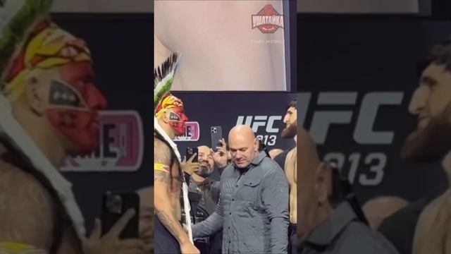 Анкалаев - фанатам Перейры: "Собираюсь съесть вашего парня!" / БИТВА ВЗГЛЯДОВ #shorts смотреть онлайн