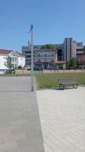 У памятника Примирения белых и красных ко 100-летию гражданской войны Севастополь #travel #music смотреть онлайн