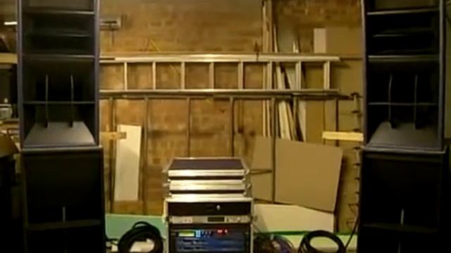 www.djmania.gr - Turbosound Aspect Demo смотреть онлайн
