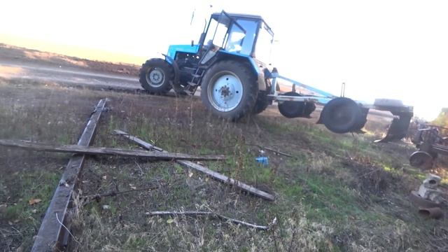 МТЗ-1221 НачИнаем ПАХОТУ!!! смотреть онлайн
