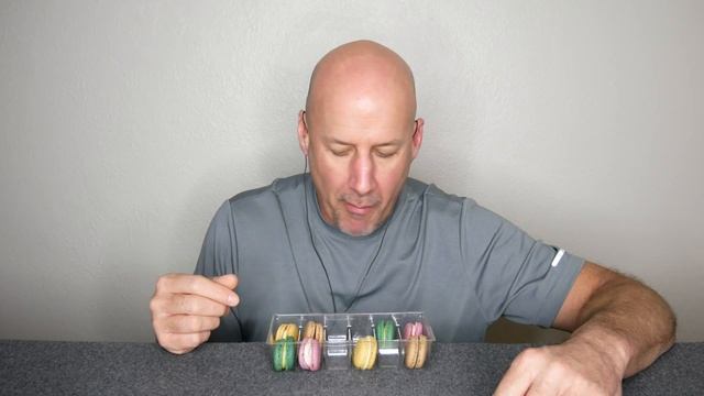 ASMR: Assorted Macarons (Eating Sounds) Soft Spoken смотреть онлайн