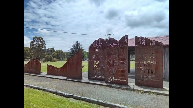 First day of LADA: Colac and the Old Beechy Rail Trail смотреть онлайн