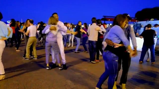 Опен Эйр на Стрелке 16 августа 15г (6) смотреть онлайн