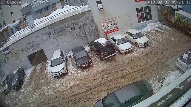 03.02.19. Алекеся Толстого 70, разгрузка фуры Пятерочки в течение часа смотреть онлайн