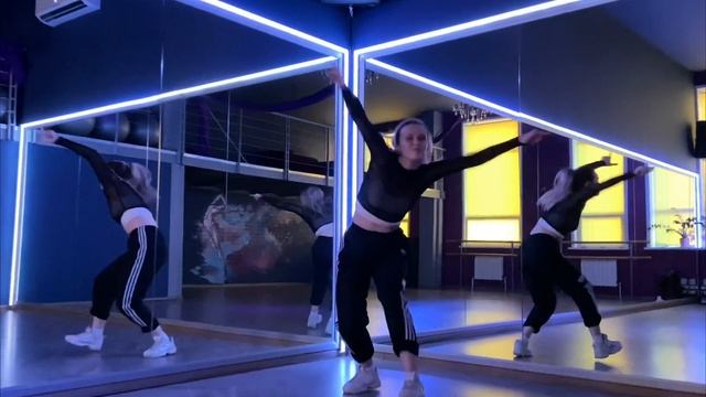 Dancehall | Lara Alekseenko