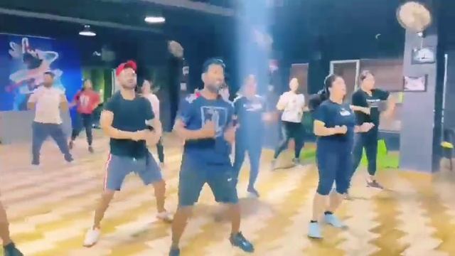 top notch gabru on zumba class смотреть онлайн