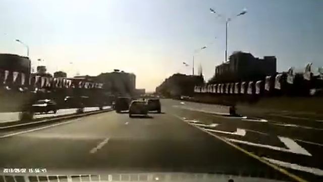 Вылетел на встречку смотреть онлайн