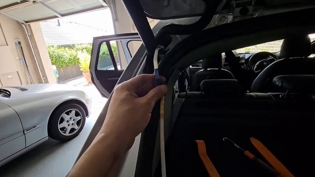 How to install a dash cam in 2016 BMW X1 F48 and hardwiring смотреть онлайн