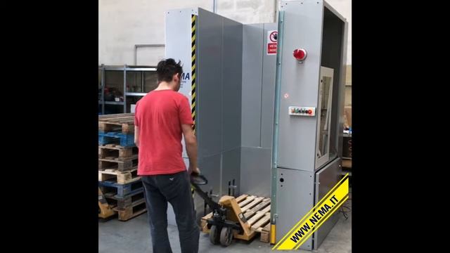 PALLET DISPENSER