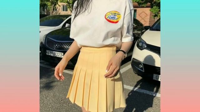 Korea outfits style with short skirts ; #shortskirt #koreafashion смотреть онлайн