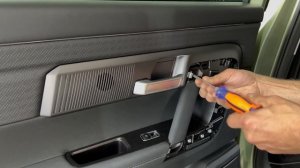 Снятие дверных карт на JAECOO J7