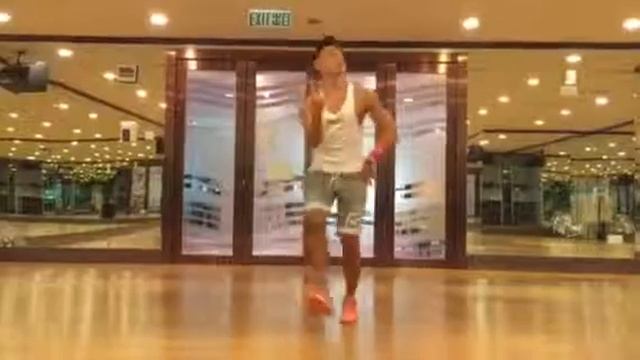 La Machete mega mix 50 - choreo by Nigellissimo HK. смотреть онлайн
