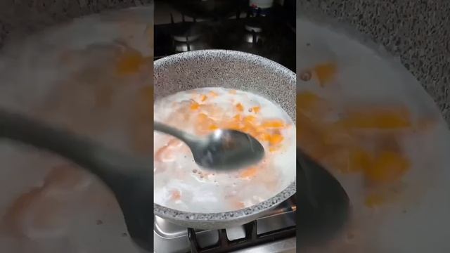 Молочная без молока каша с тыквой