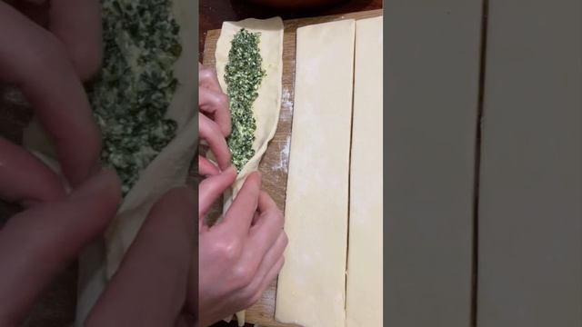 пиріг зі шпинатом та сиром 😉#смачно #пиріг #вдомашнихусловиях #kitchen