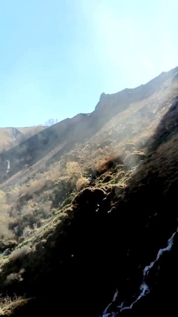 Водопад в Джилы-Су. Waterfall In Jili-Su.