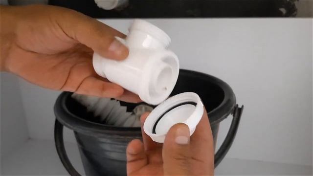 Mal olor en el Desagüe Mal Instalado Del lavamanos смотреть онлайн
