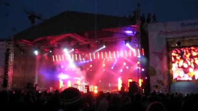 MC Жан и DJ Рига - Дворцовая площадь смотреть онлайн