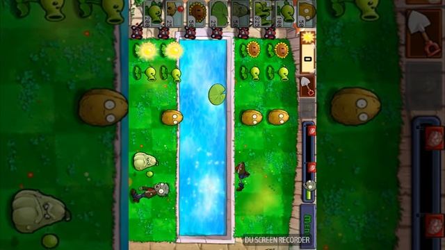 Зомби против растений)))часть 1 смотреть онлайн