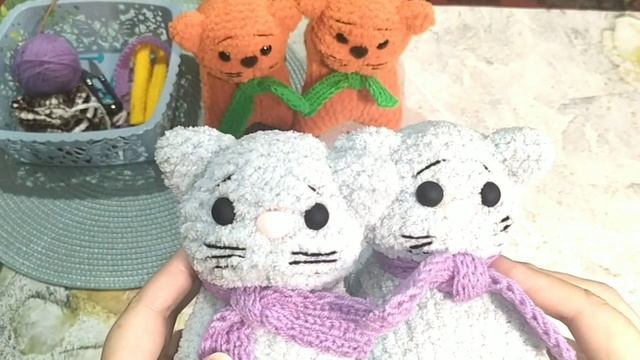 Вязание игрушек спицами и крючком. Доделываю недовязы. Готовы несколько игрушек смотреть онлайн