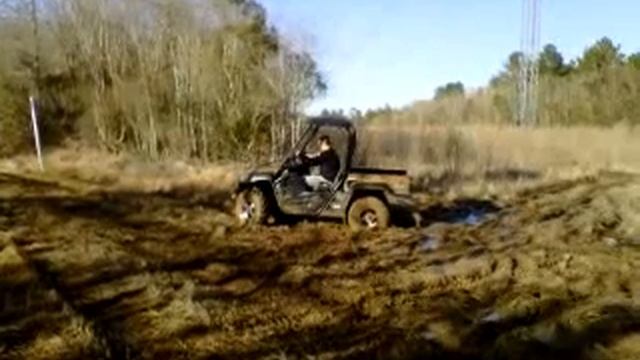 Hisun 500 Series UTV In MUD
