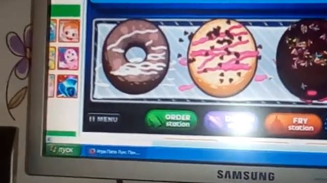 играю в папа луи пончики