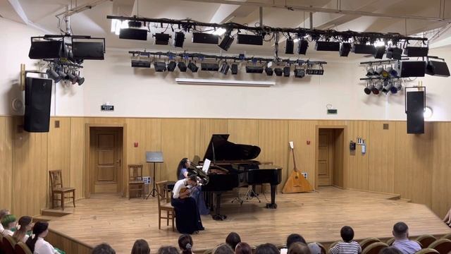 МБУДО ДМШ 4 им. Д. А. Хворостовского   Прасолова София