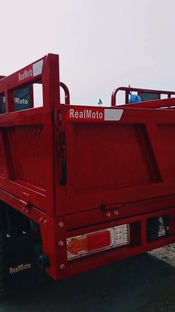 Real Moto Tel 93 774 67 00