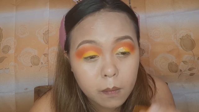 Recreating Instagram Filter with Make up using Beauty Glazed Eyeshadow Pallet! смотреть онлайн