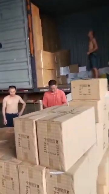 Погрузка товара смотреть онлайн