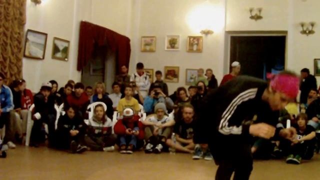 Anny Rock vs Rocket смотреть онлайн