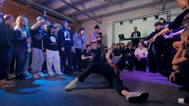 MAX ABZATS vs ROMONE || 1/8 FINAL EVRBDY vs KRUMP || BTA BATTLE смотреть онлайн