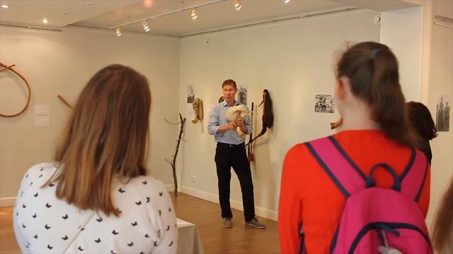 Памяти музыканта и мастера народных инструментов Дёмина Дмитрия Альбертовича. Фрагмент его лекции. смотреть онлайн
