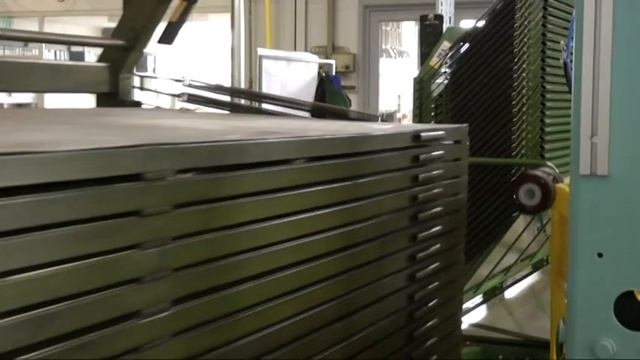 Reifenproduktion: Buchwagenbeschickung mit Chargenwender - 1723 смотреть онлайн