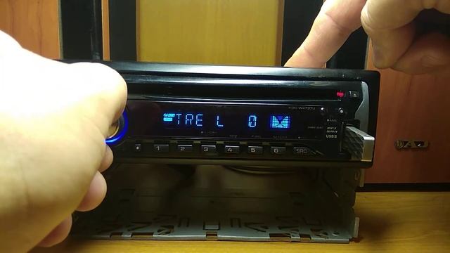 Kenwood KDC-W4737U смотреть онлайн