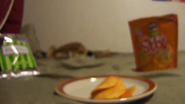 FatManSnackReviews - Lays Stax Adobadas Flavor Review смотреть онлайн