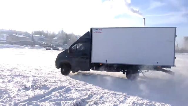 Газель NEXT едет боком в Зверосовхозе. смотреть онлайн
