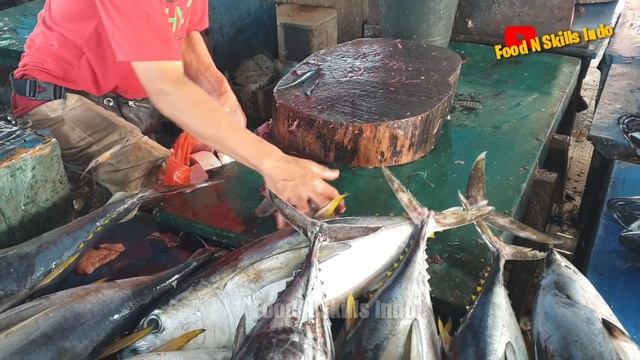 Fish Cutting Skill |  Best Tuna Cutting Skills In This Fish Market