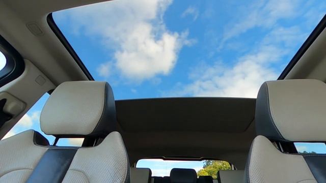 Range Rover Evoque 2.2 SD4 Dynamic Lux Auto AWD смотреть онлайн