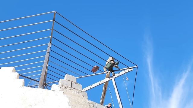 Nomadic castle: Hassan's challenges in building the third floor with steel: nomadic life смотреть онлайн