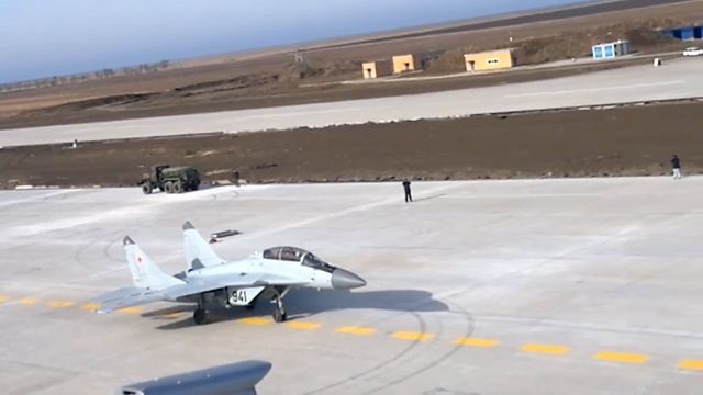 Takeoff MiG-29K, NITKA, Yeisk смотреть онлайн