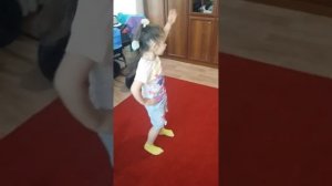 Зажигает Мари