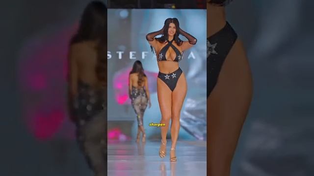 Lucciana Beynon the most gorgeous model in the world смотреть онлайн