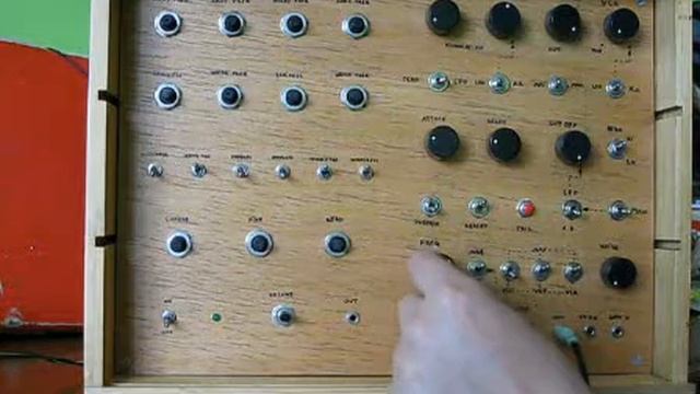 WP-50 Mini Synth by Dj Gonzalo X soundcheck2 смотреть онлайн